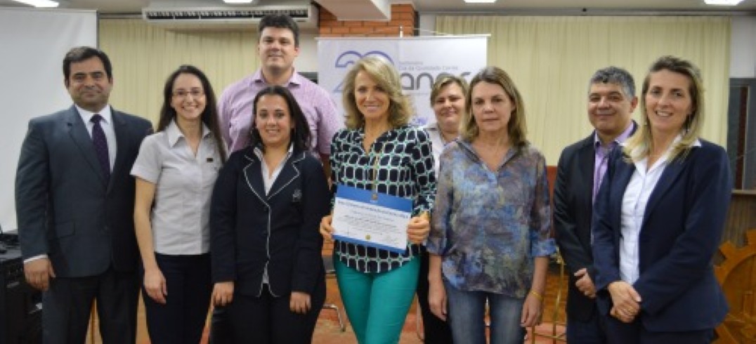 Entrega ocorreu durante o 26º Seminário de Boas Práticas para diretores e funcionários da CIC - Foto: Giovana Schmitt/CIC