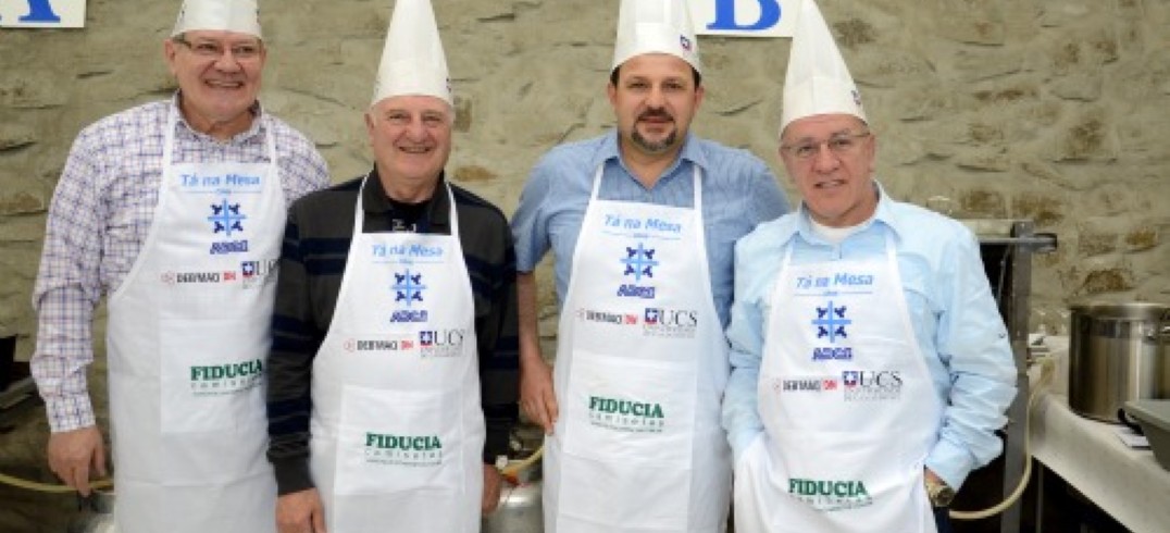 Lideranças empresariais comandaram a cozinha da entidade - Foto: Jonas Rosa