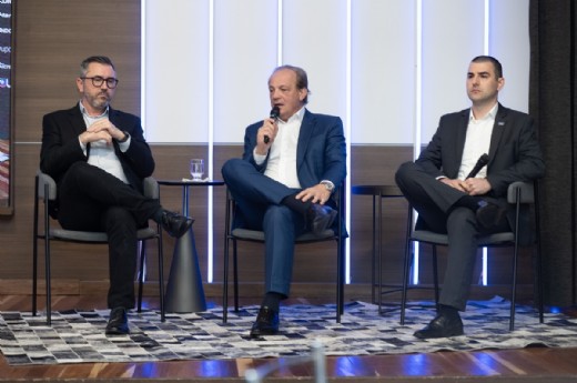 Antônio da Luz, da Farsul, Joarez Piccinini, da CIC Caxias, e Giovani Baggio, da Fiergs - Foto: Júlio Soares/Objetiva