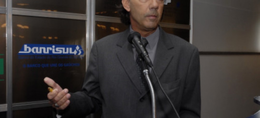 Diretor do Tecon Rio Grande palestra na segunda-feira. Foto banco de imagens CIC.