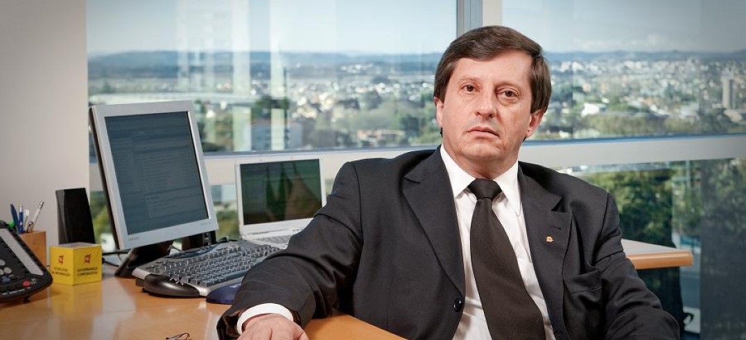 Ademar Schardong comemora 10 anos do banco em Caxias e palestra na CIC
