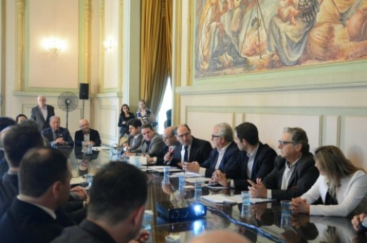 Gabriela Sbabo representou a CIC Caxias no encontro com o governador