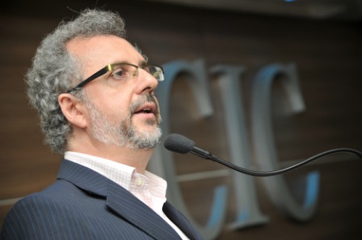 Na CIC, jornalista Ricardo Voltolini sustentou que não há dilema entre ser sustentável e ser rentável. Foto Marina Granzotto.