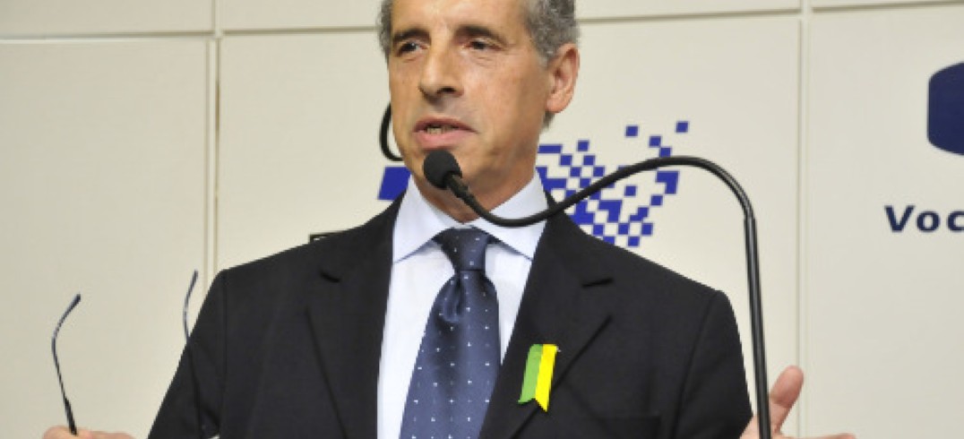 Candidato peemedebista ao governo do Estado do RS palestrou à classe empresarial nesta quinta-feira (9). Foto Julio Soares.