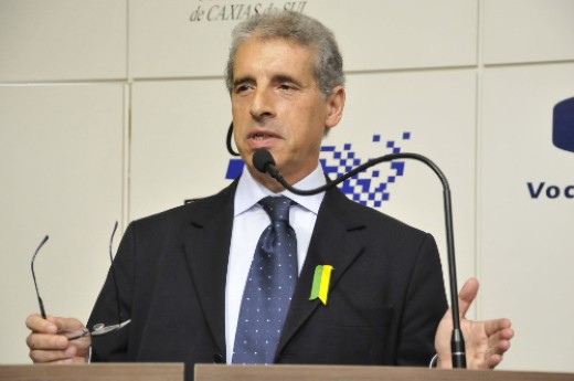 Candidato peemedebista ao governo do Estado do RS palestrou à classe empresarial nesta quinta-feira (9). Foto Julio Soares.