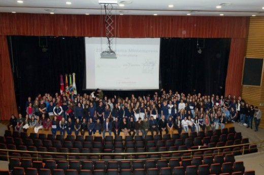 Alunos e profissionais voluntários participantes da 21ª edição foram homenageados no dia 7 de julho - Foto: Julio Soares/Objetiva